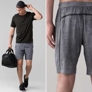 Lululemon Pace Breaker Shorts 9" Carbon Mist Alpine White Graphite Grey